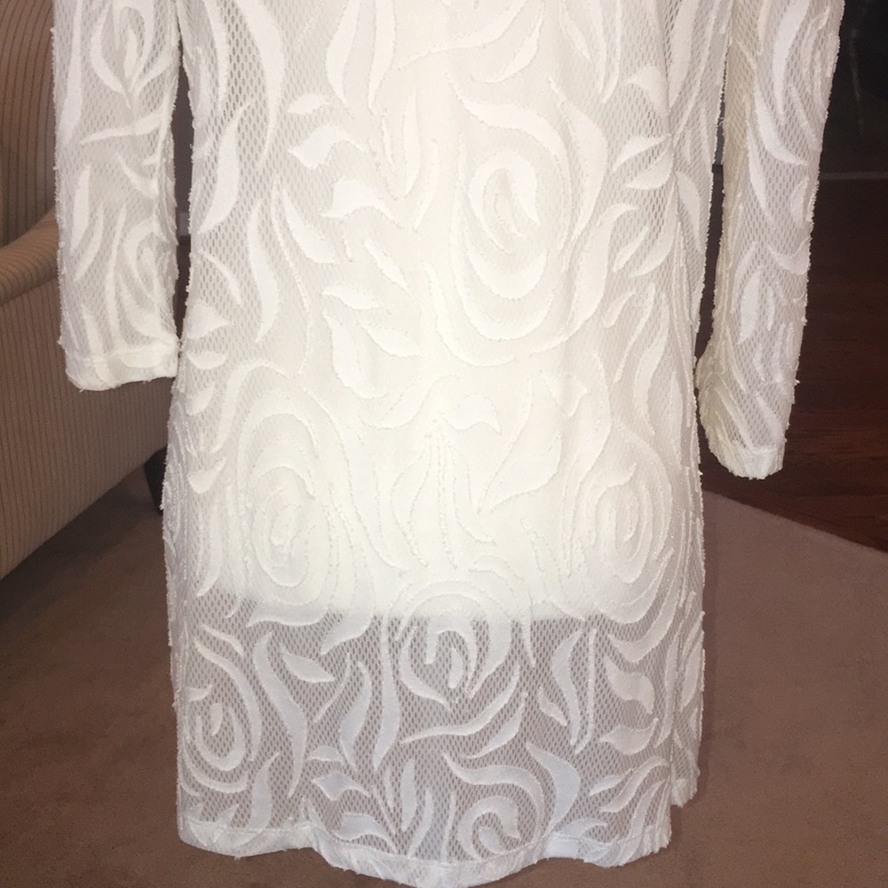 J. Valdi swimsuit coverup in medium - Picture 9 of 13